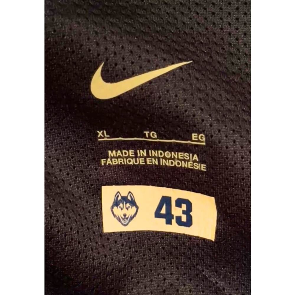 UConn Huskies Nike Player Issued Windbreaker Jacket Men’s XL #43 NCAA Basketball - Picture 6 of 11